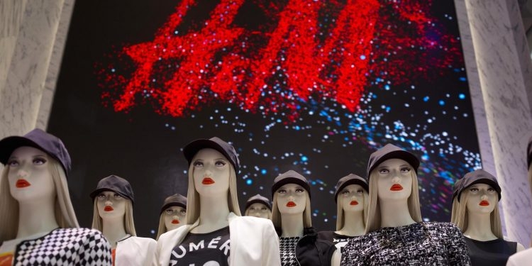 Modni lanac H&M u velikim problemima
