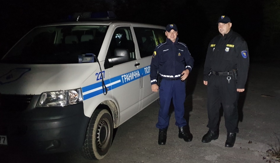 Graničarima je migrantska kriza davno eskalirala: Jednu bateriju koriste dvije smjene
