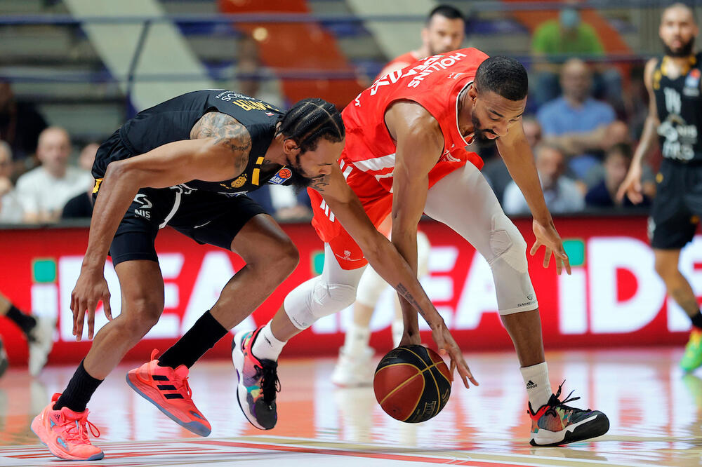 Zvezda poslije velike drame savladala Partizan i odbranila naslov ABA lige