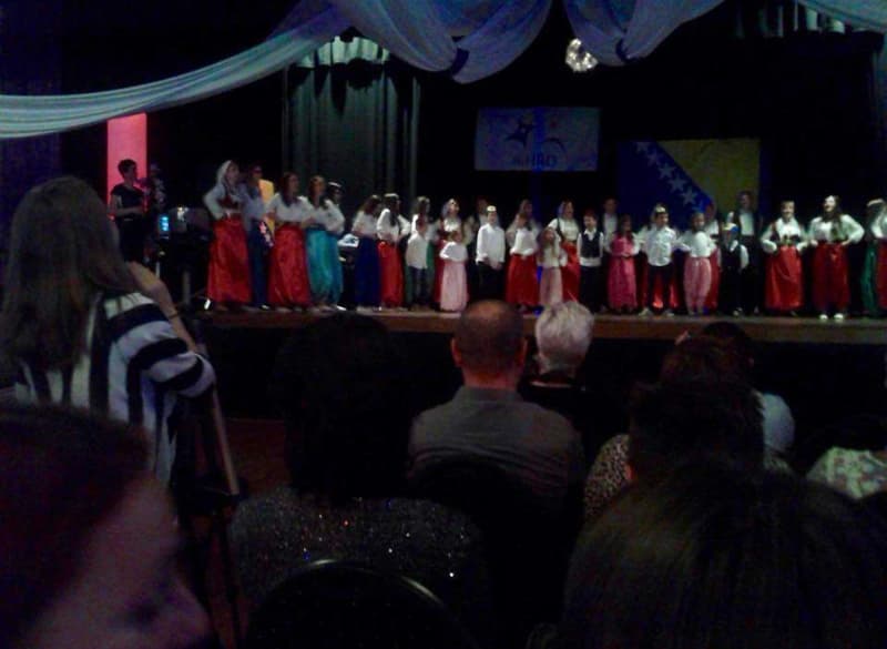 Recital, pjesma i kolo u čast domovine BiH