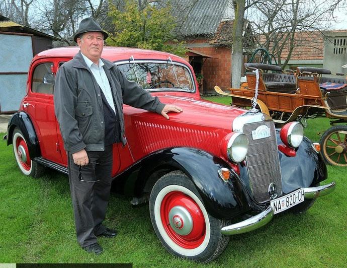 Automobil koji je vozio Bata Živojinović u kultnom filmu "Valter brani Sarajevo", prodaje se za 25.000 eura.