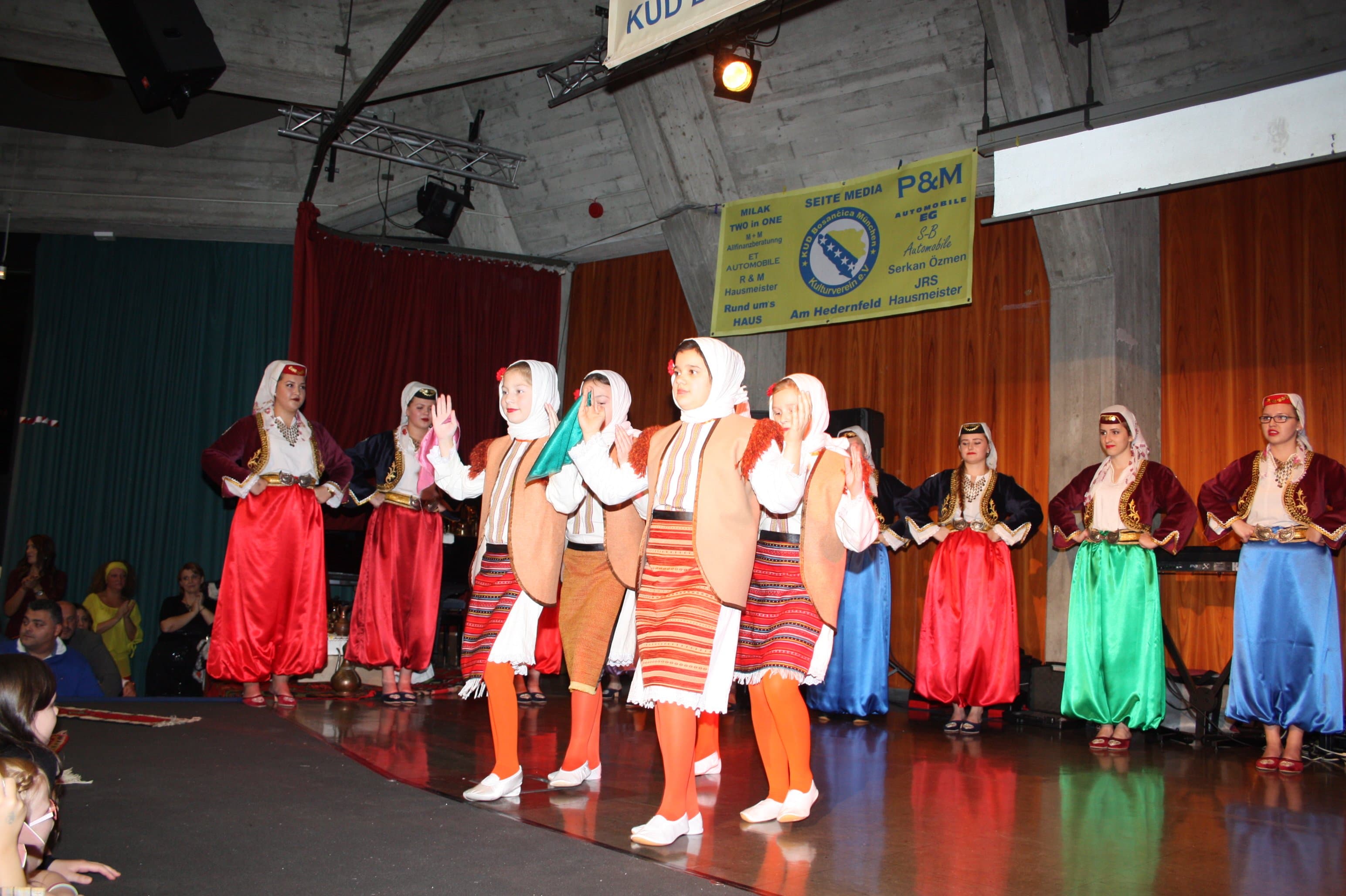 Uz igru i pjesmu KUD "Bosančica" iz Minhena proslavila  tri godine postojanja