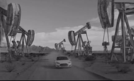 Nova reklama za Tesla Motors će vas ostaviti bez daha