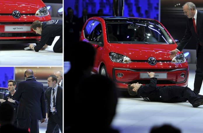 PROVOKACIJE NE PRESTAJU Prišao Volkswagenovom automobilu kako bi instalirao "prevarantski softver"