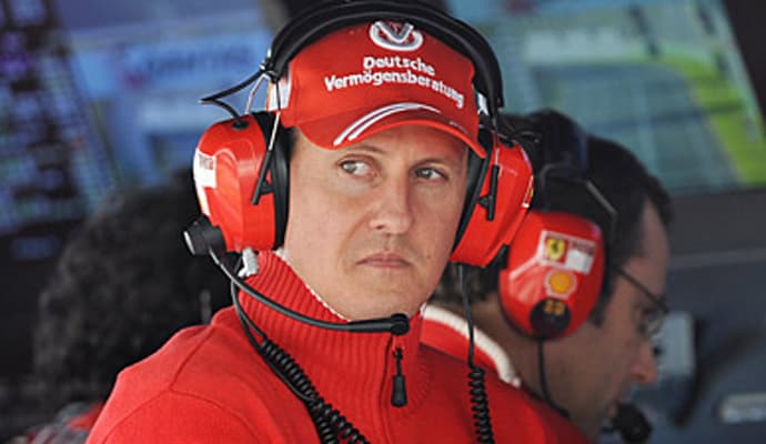 SJAJNE VIJESTI Michael Schumacher napravio prve korake!