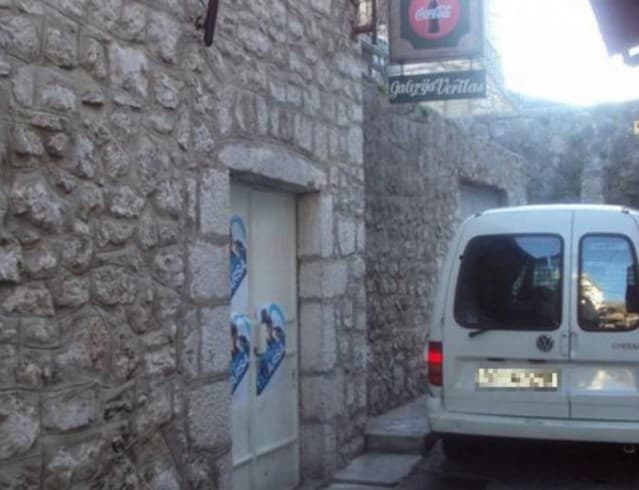 Trebinje: Lažna dojava o bombi ispraznila kafić u Starom gradu