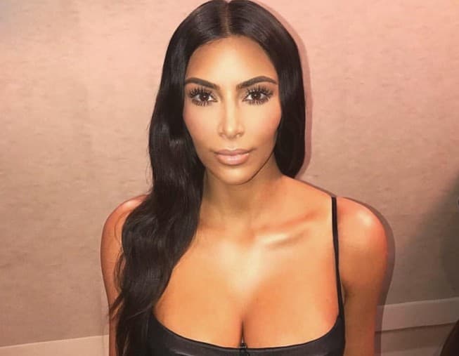 Kim Kardashian otkrila jednostavan trik za savršen ljetni ten