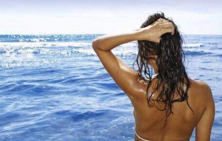 Sačuvajte kosu od sunca, hlora i morske soli
