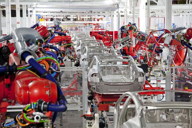 Tesla traži novac radi povećanja proizvodnje