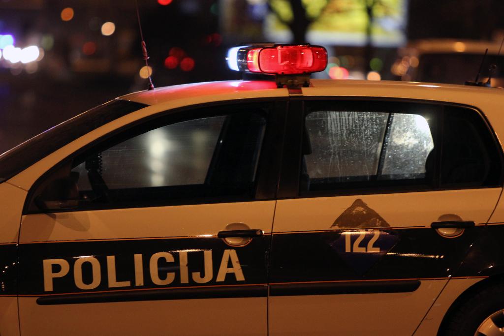 Podlegao muškarac koji je u Sarajevu pokušao odbraniti turistu iz Holandije