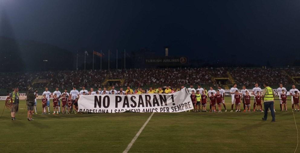 Igrači Sarajeva i Željezničara poslali poruku građanima Barcelone: S Koševa otišla prekrasna poruka