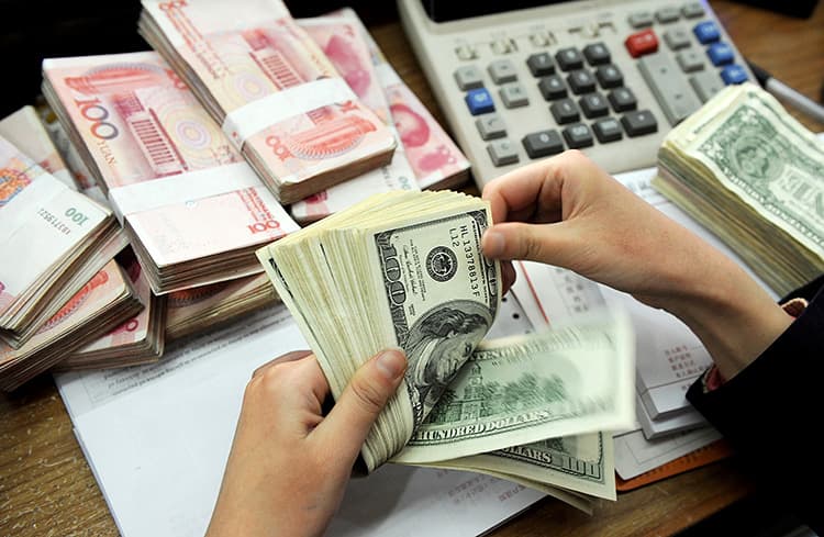 Stručnjaci upozoravaju: Finansijski kolaps ne možemo da izbjegnemo, brži je nego što mislite