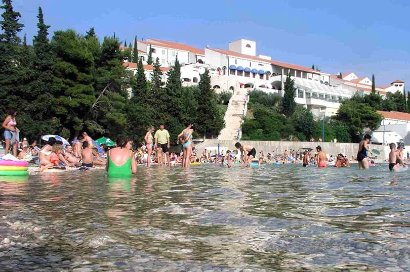 Uručena 33 prekršajna naloga: U Neumu ne prijavljuju svi boravak stranaca u privatnom smještaju