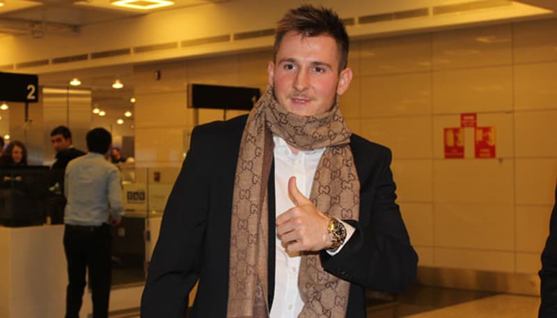 "Louis Vuitton" obukao Izeta Hajrovića, a Džeko i Pjanić mu dali urnebesne komentare