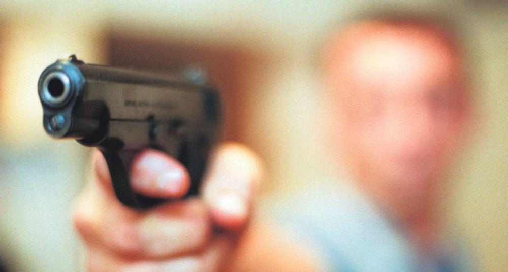Policajac ubio suprugu i djecu na željezničkoj stanici