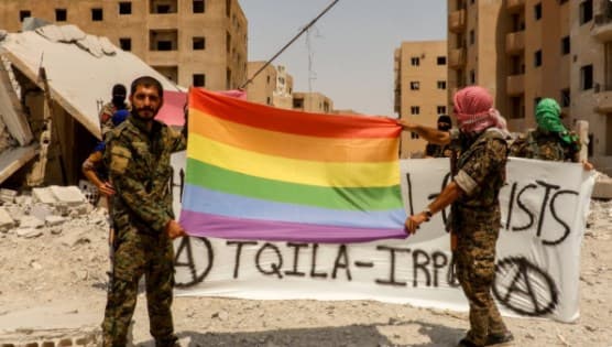 U Egiptu uhapšeno sedam homoseksualaca zbog nošenja LGBT zastave