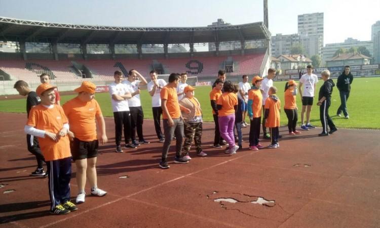 U Tuzli održano inkluzivno takmičenje u atletici