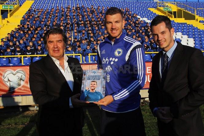 Edin Džeko ambasador Omladinske škole FK Željezničar