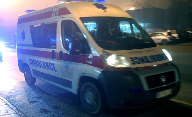 Beograd: Sudar tri kamiona, dva automobila i motocikla, jedna osoba povrijeđena