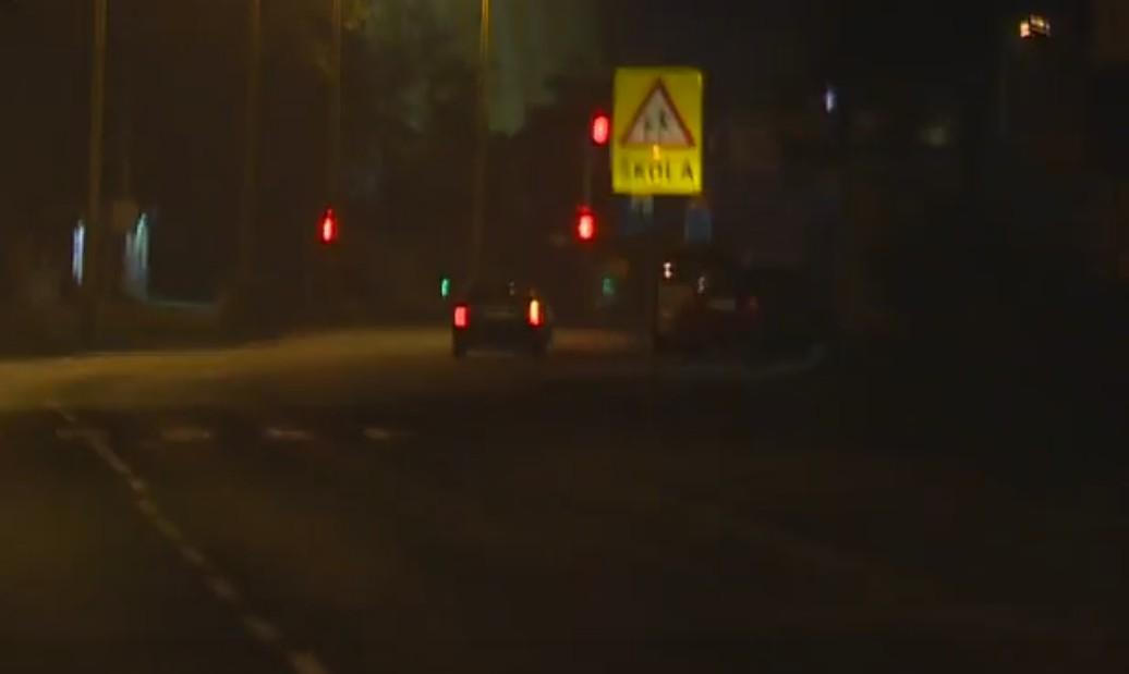 Filmska potjera u Tuzli: Bježeći od policije, velikom brzinom prošao kroz tri crvena svjetla