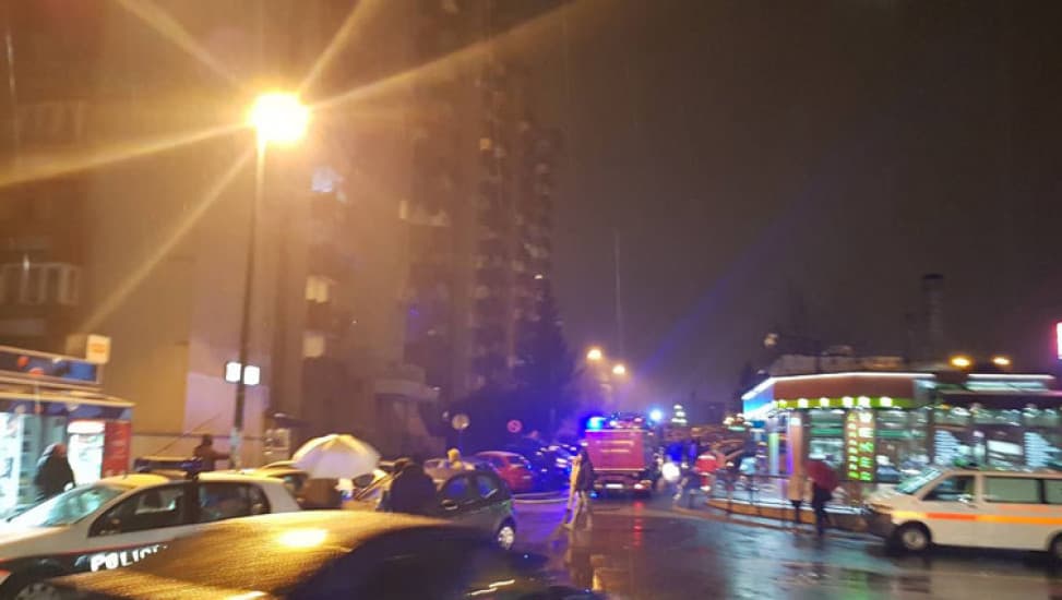 Nakon požara na Alipašinom Polju, KCUS zbrinuo 20 pacijenata