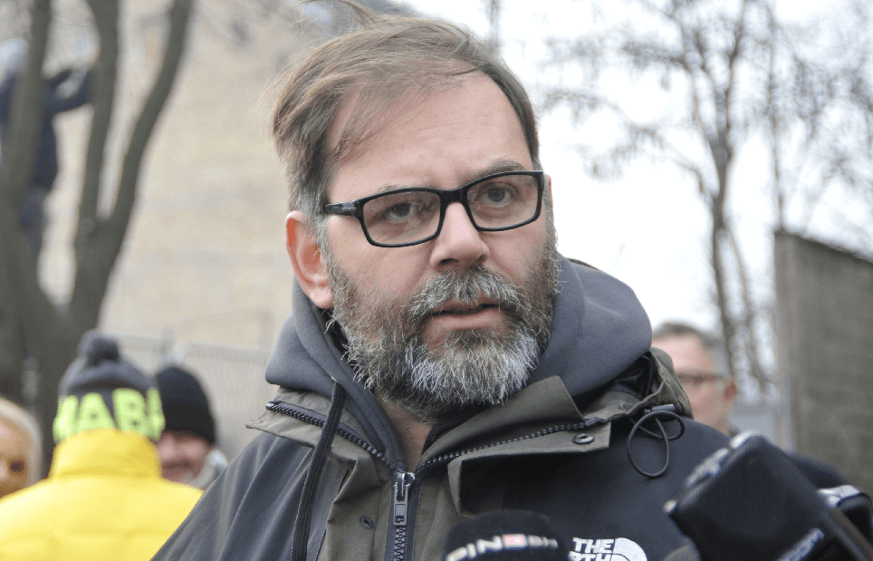 Elmir Jukić: Danas sve stane u dvije riječi - depresija i defetizam