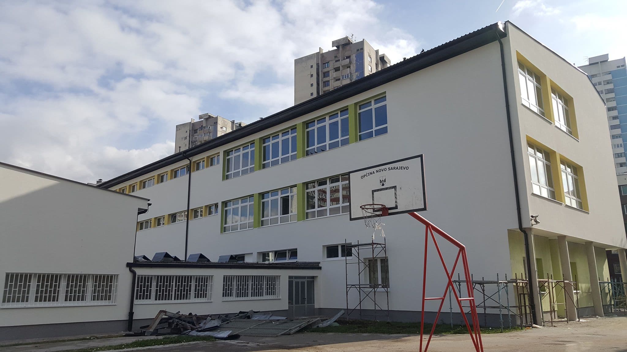 Borba za direktorsku fotelju u OŠ „Hrasno“