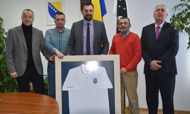 Konaković se susreo s policajcima veteranima