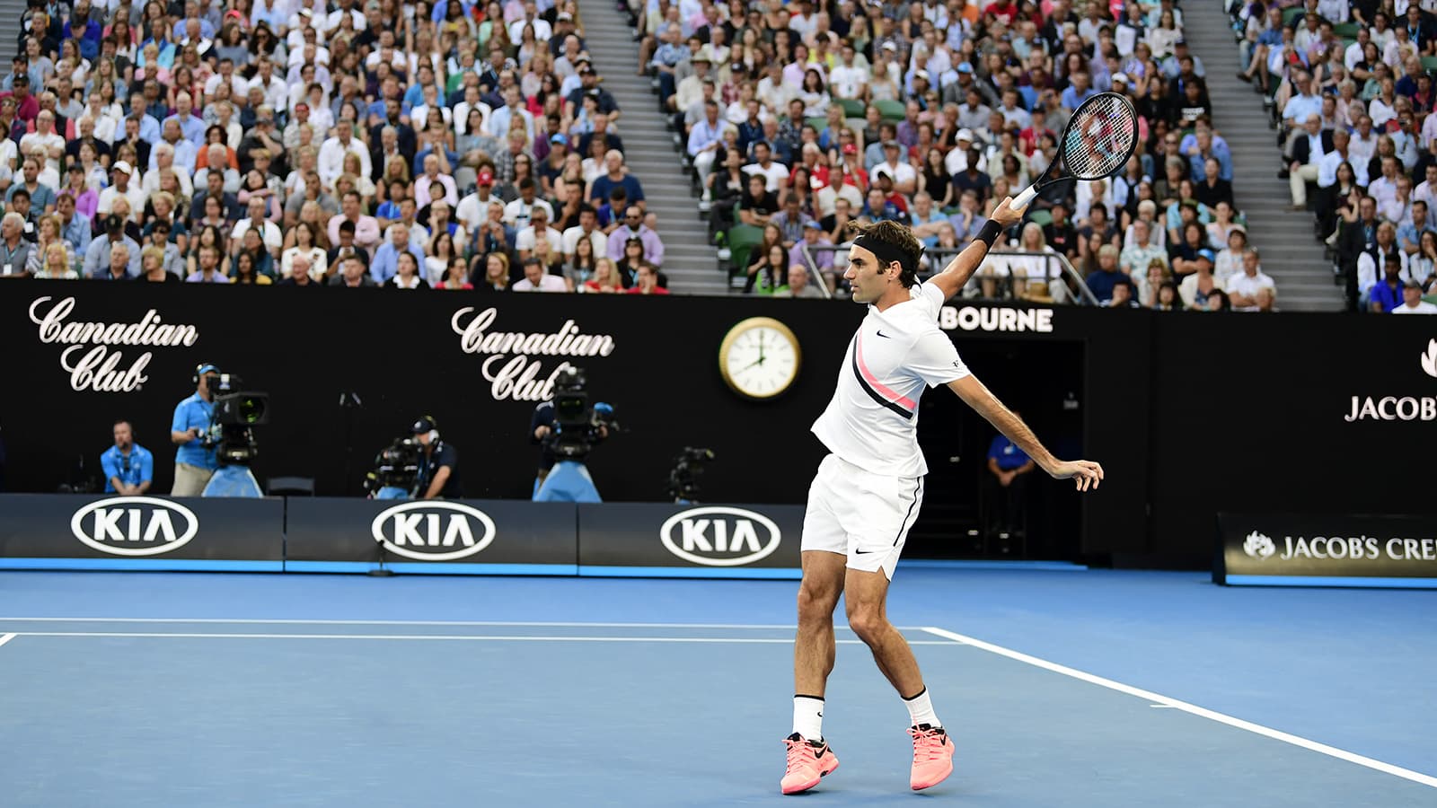 Federer maksimalan do polufinala, Berdih bez ikakvih šansi