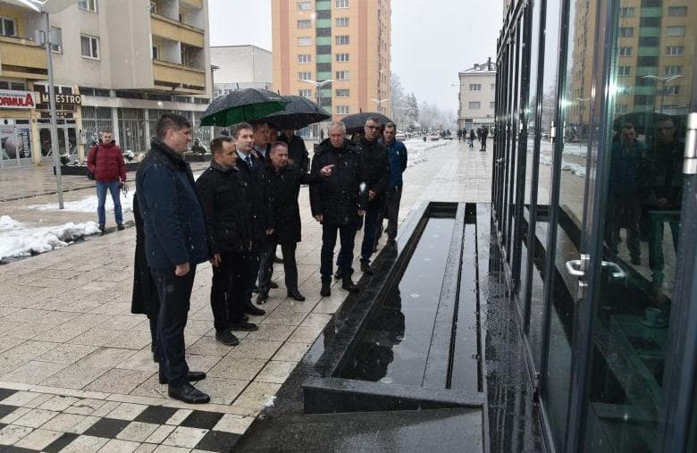 Novi premijer TK posjetio mjesto eksplozije u Banovićima: Poduzet ćemo sve kako bi građani bili sigurni