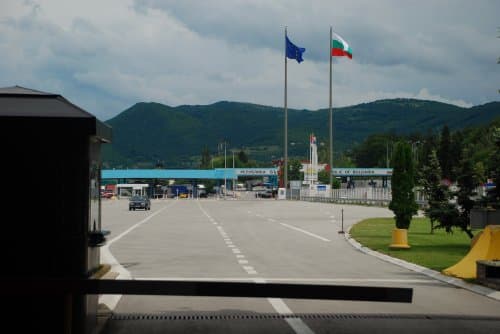 Na srbijansko-bugarskoj granici u automobilu bh. registracija pronađeno 50.000 eura