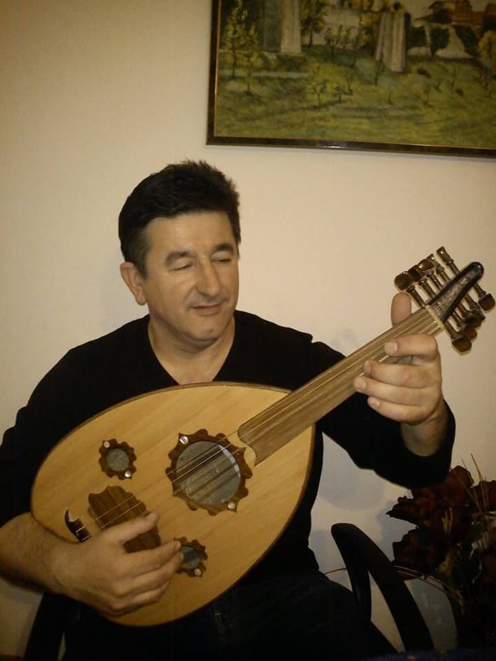 Simfonija s Une: Husnija Malkoč svira šesnaest instrumenata