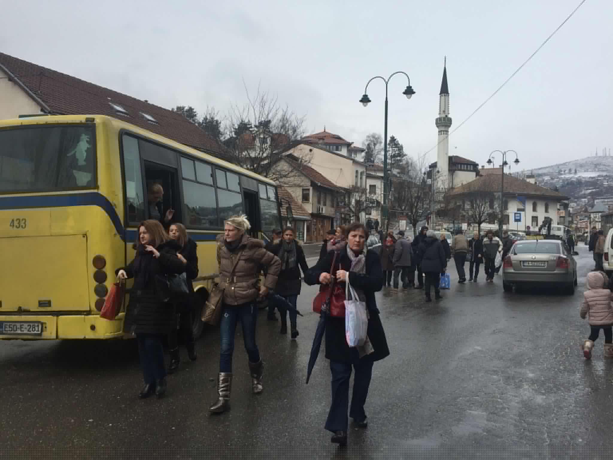 Sarajevo: Mještani padinskih naselja u problemima, kombi danima ne vozi