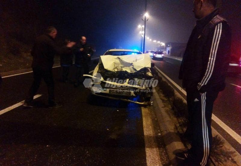 Mostar: Dva Passata udarila u odron, dvoje povrijeđeno