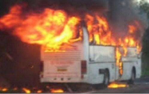 Zapalio se autobus na granici Srbije i Hrvatske