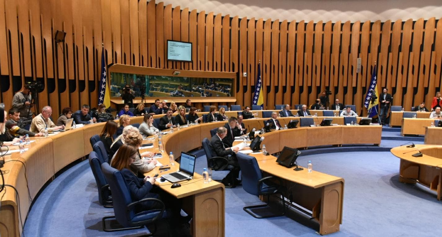Odgođena sutrašnja sjednica Doma naroda BiH, nastavak 17. aprila