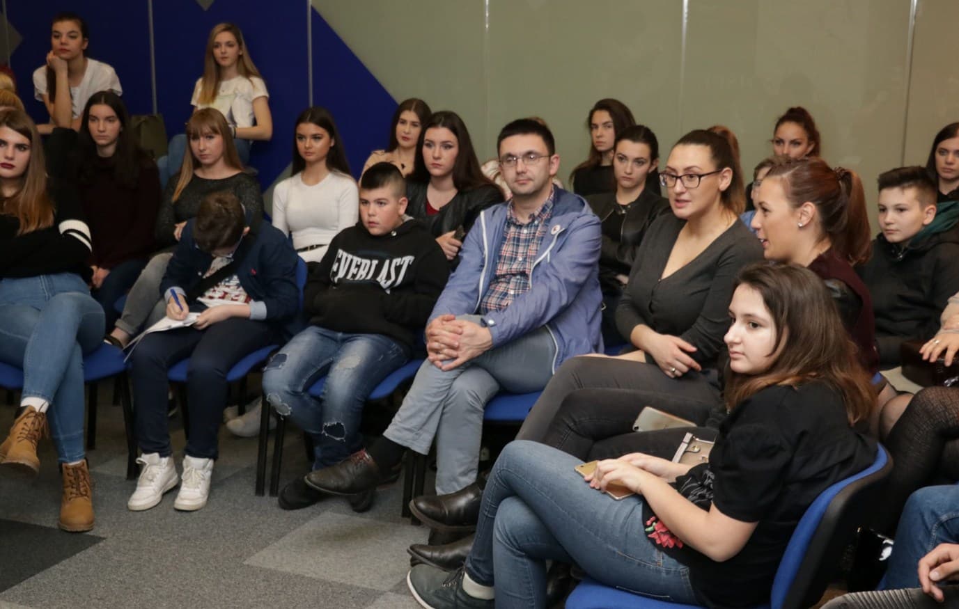 Dnevni avaz