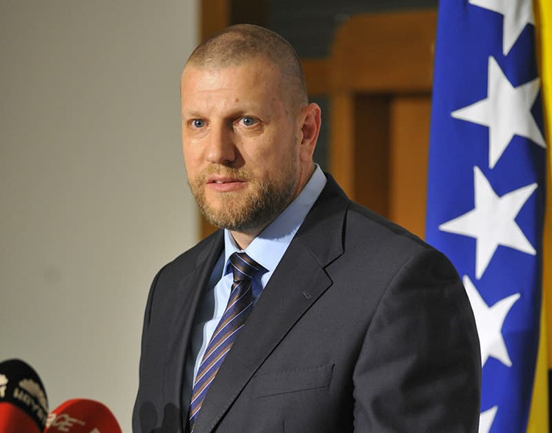Ministar Jusko čestitao Vaskrs