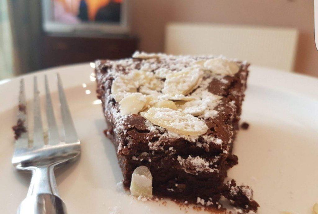 Starinski recept: Torta s bademima
