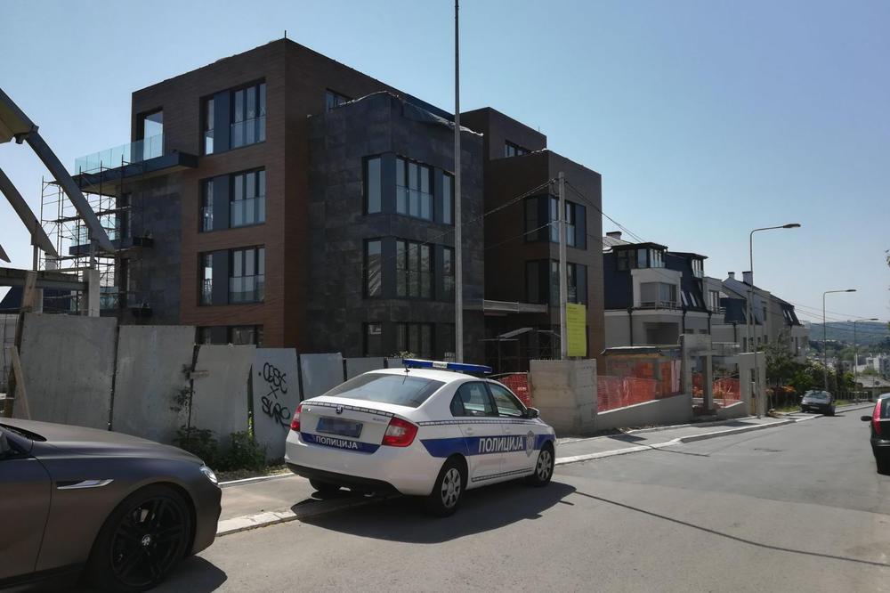 Beograd: Radnik poginuo nakon pada sa skele