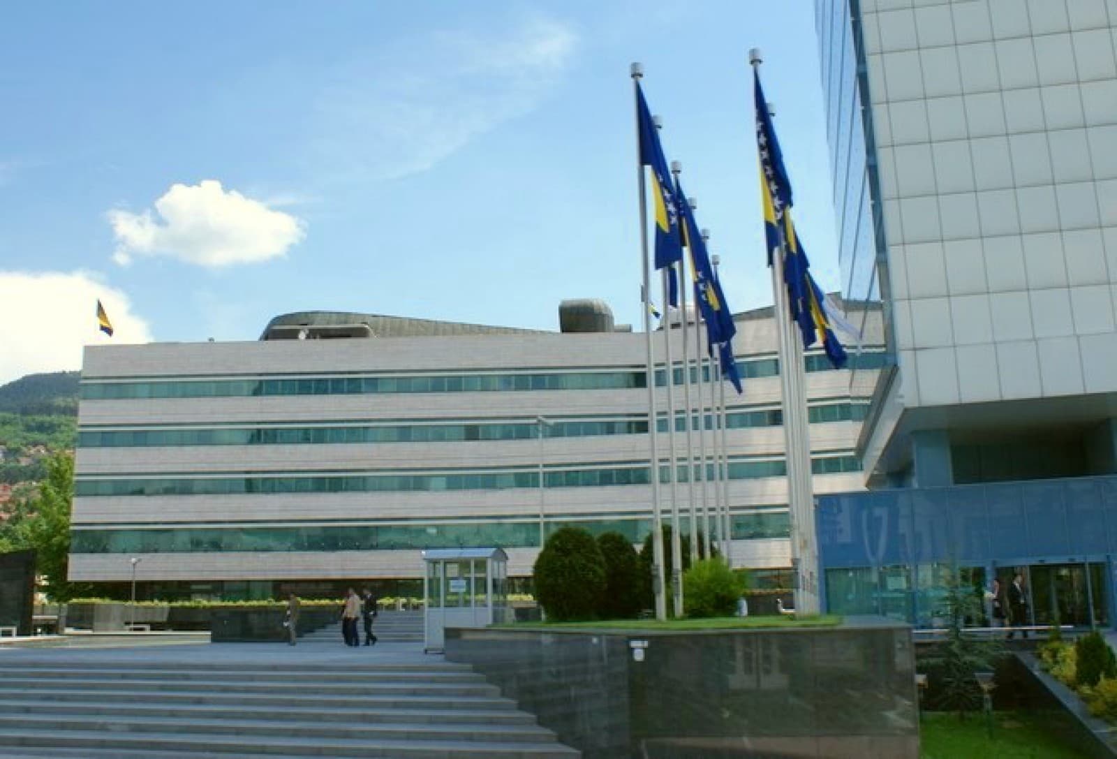 Članovi rukovodstava oba doma PSBiH u posjeti Republici Srbiji