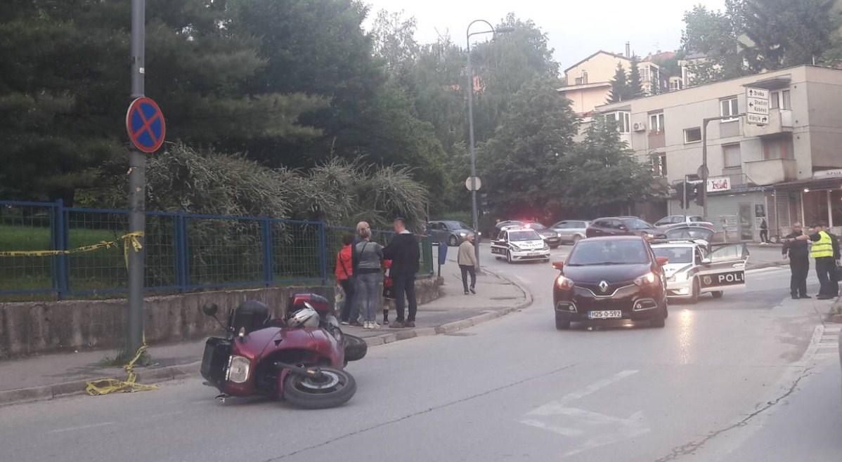 Saobraćajna nesreća kod KCUS-a, jedna osoba povrijeđena