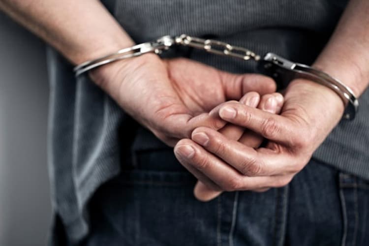 Uhapšena trojica pijanih muškaraca u Bosanskom Brodu, Tesliću i Derventi