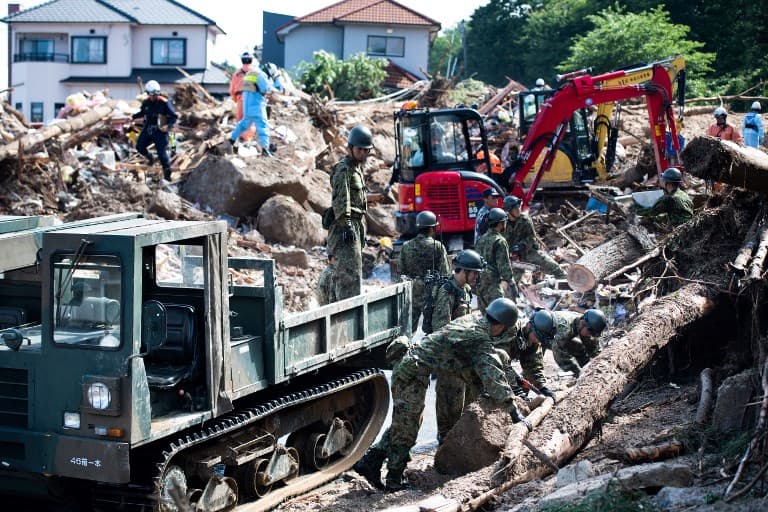Japan: U poplavama i klizištima poslije obilne kiše poginulo više od 100 ljudi, nekoliko desetina je nestalo