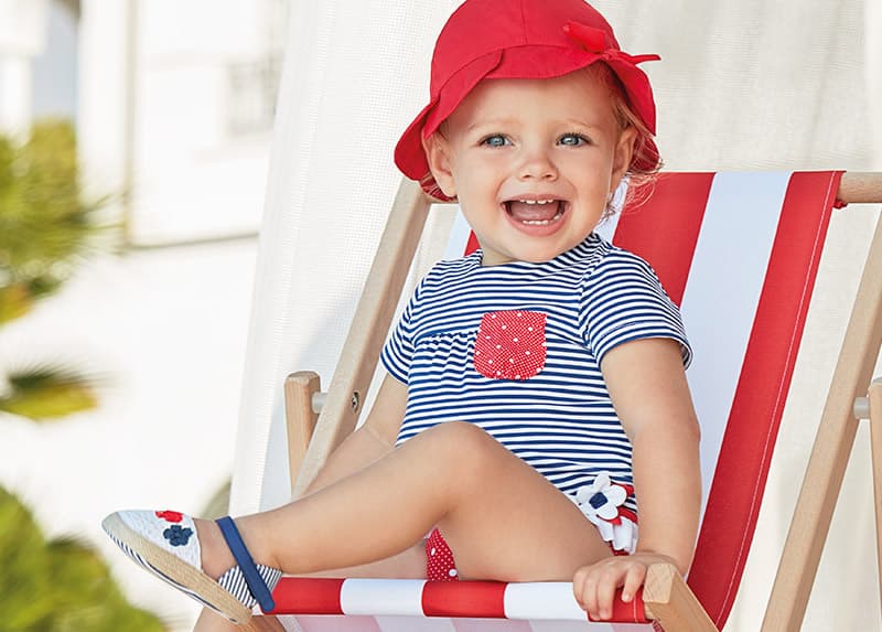 I beba ide na put: Šta trebaju znati mama i tata
