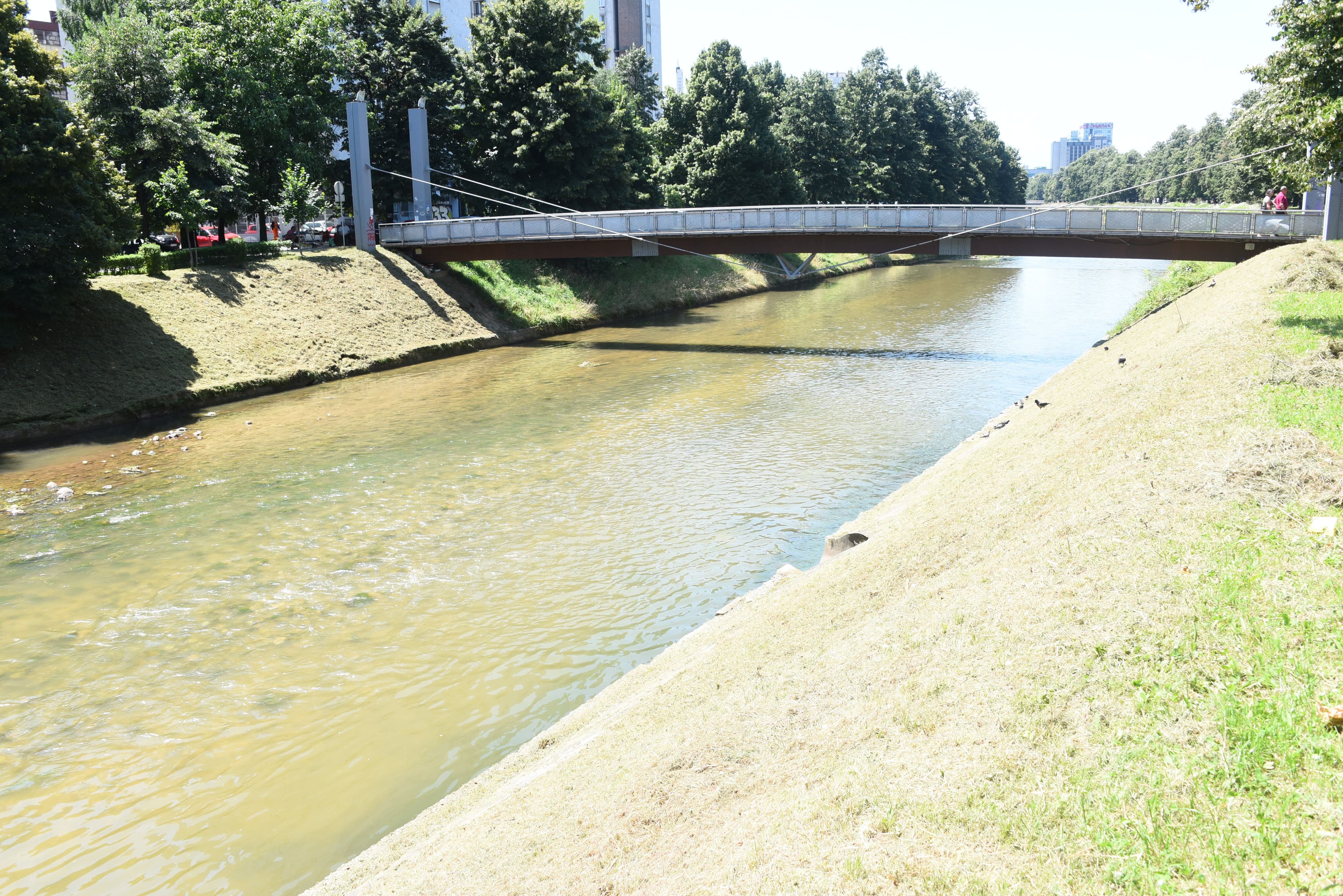 Ovakva slika rijeke i obala treba biti svih 12 mjeseci u godini - Avaz