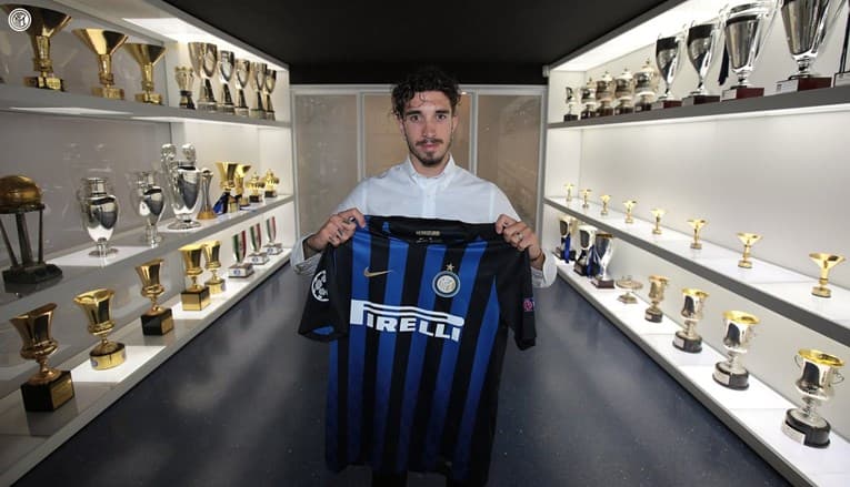 Službeno: Šime Vrsaljko potpisao za Inter