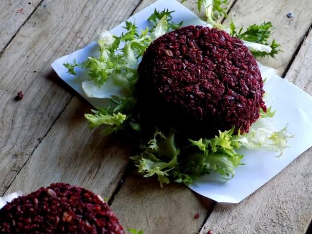 Ako ne jedete meso: Hamburger od cvekle