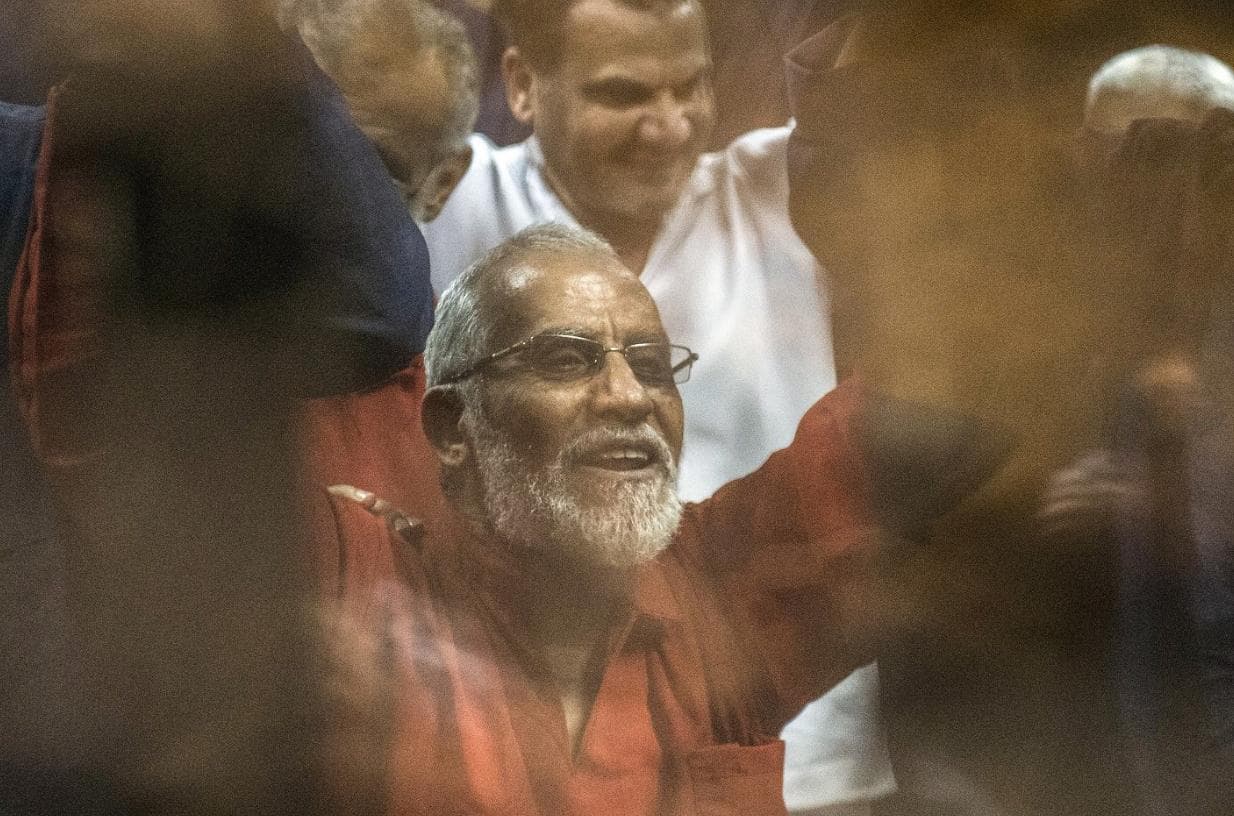 Lider Muslimanskog bratstva Muhamed Badije osuđen na doživotni zatvor