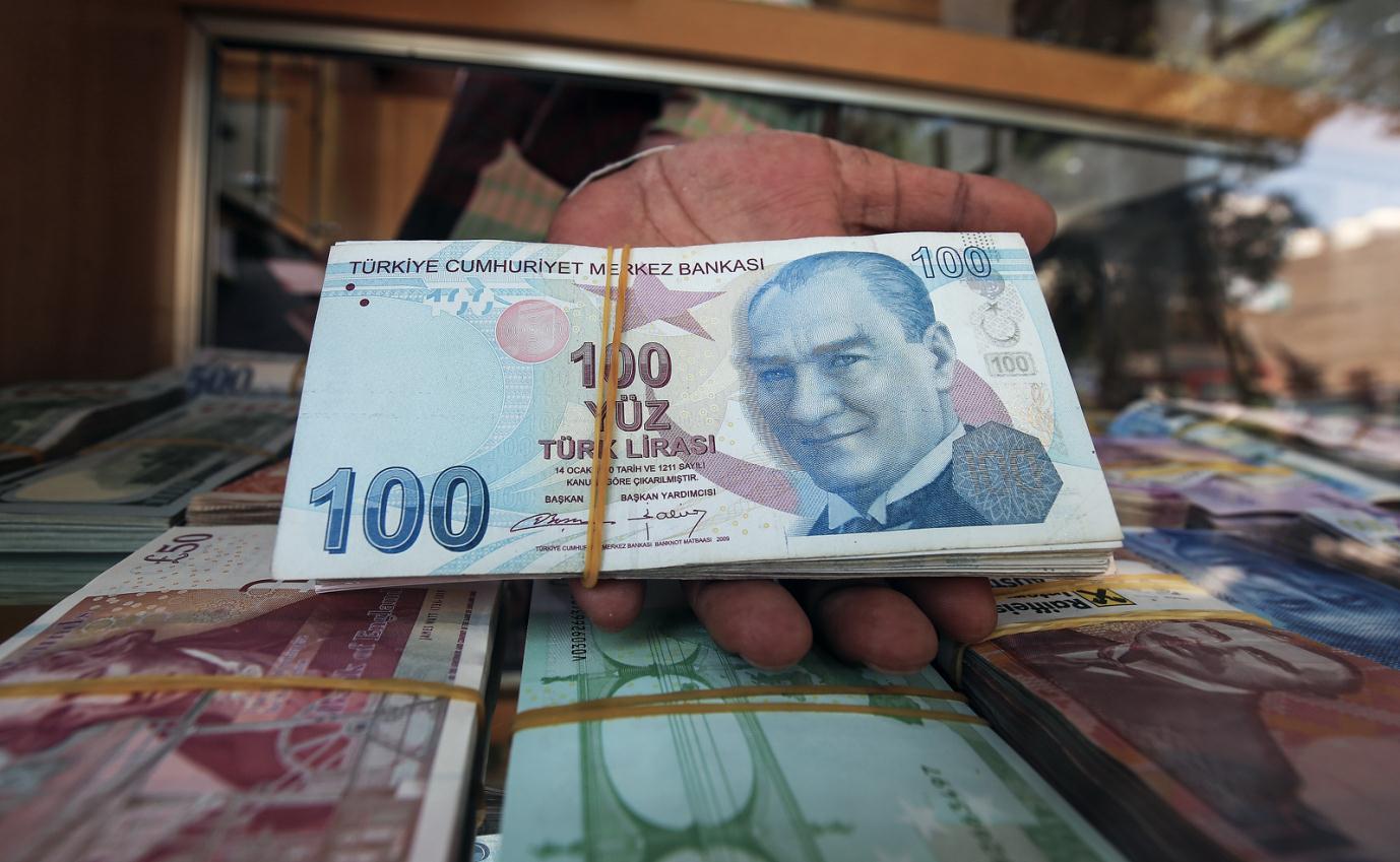 Lira potonula na novi najniži nivo u historiji, Turska pokreće akcijski plan